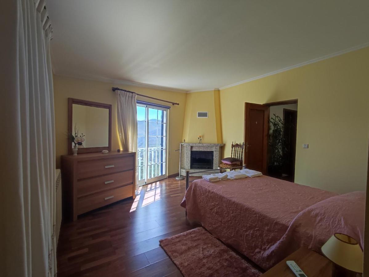 Encosta Do Pinhao Villa Casal de Loivos ภายนอก รูปภาพ